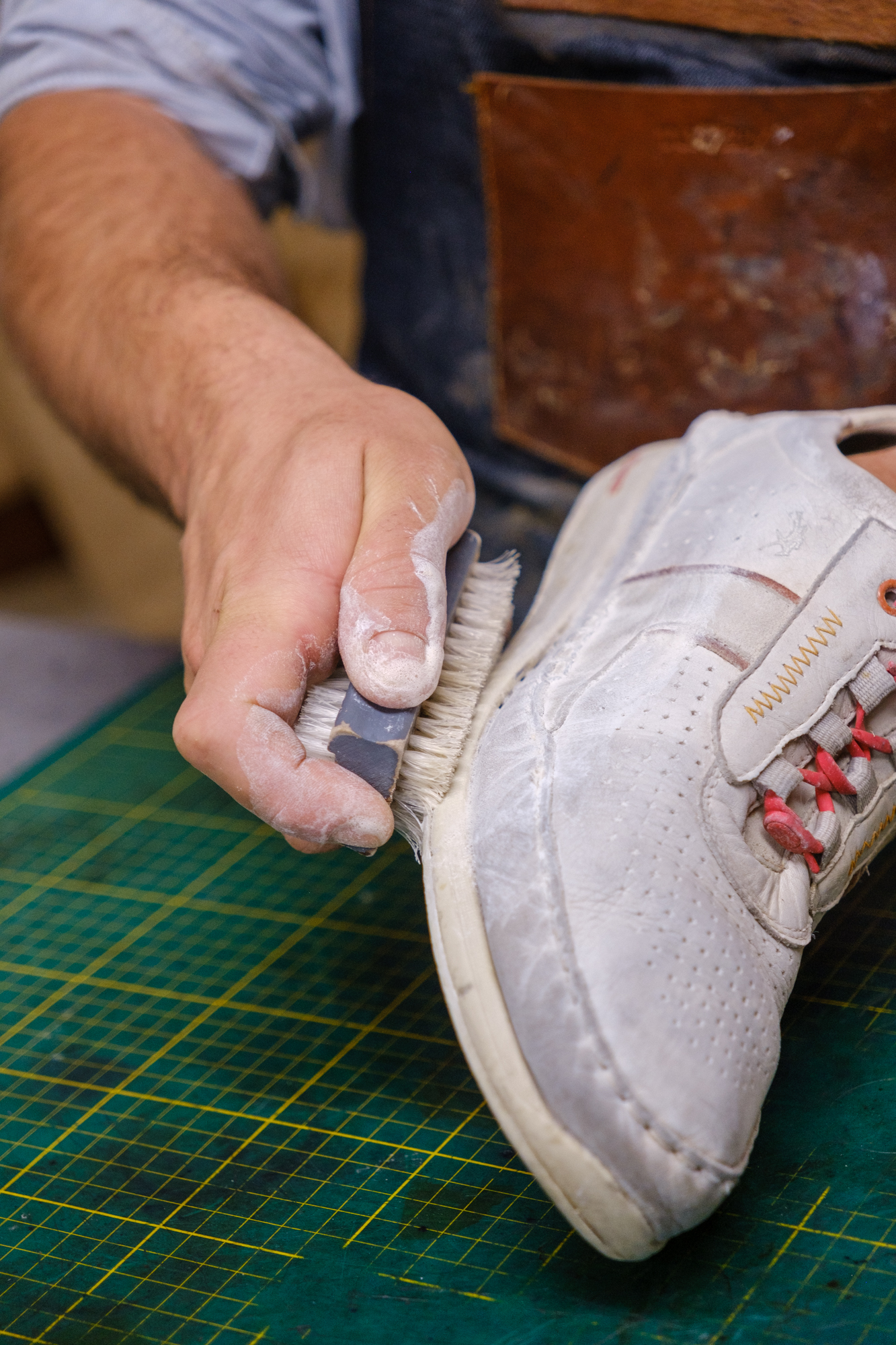 nettoyer des chaussures à Toulouse Cordonnerie de Toulouse